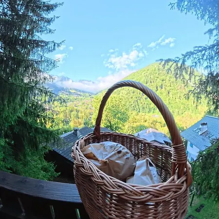 Bed & Breakfast La Dans Les Arbres Saint-Jean-dʼAulps